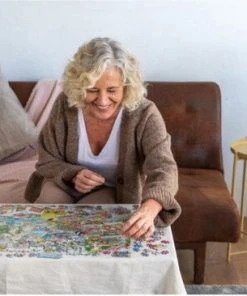 Jumbo Jan Van Haasteren - Puzzelset - NK Puzzelen 1000 Stukjes & De Kunstmarkt 2000 Stukjes -Goedkope puzzels winkel 550x366 76