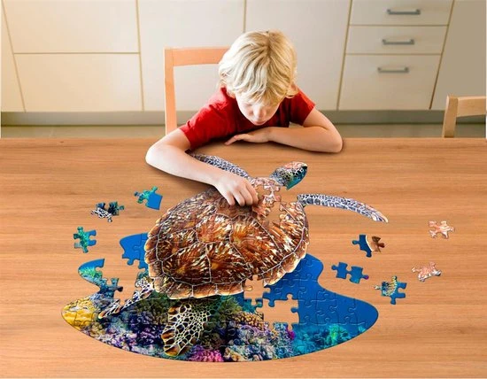 I AM Lil' Puzzle Jr.: SEA TURTLE 83.82x60.96cm, 100pcs, In Doos 25.40x30.48x7.62cm, Madd Capp Puzzle, 5+ 3 I AM Lil' Puzzle Jr.: SEA TURTLE 83.82x60.96cm, 100pcs, In Doos 25.40x30.48x7.62cm, Madd Capp Puzzle, 5+ - Afbeelding 3