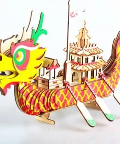 De Bouwplaats Bouwpakket 3D Puzzel Chinese Drakenboot Van Hout- Gekleurd