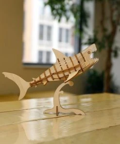 Kikkerland 3D Puzzel Van Hout - In De Vorm Van Een Haai - Schoencadeautjes Sinterklaas 9 Kikkerland 3D Puzzel Van Hout - In De Vorm Van Een Haai - Schoencadeautjes Sinterklaas -Goedkope puzzels winkel 550x550 139